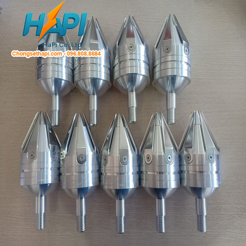 Llamptech R 67m là kim thu sét thuộc thương hiệu Llamptech – Tây Ban Nha